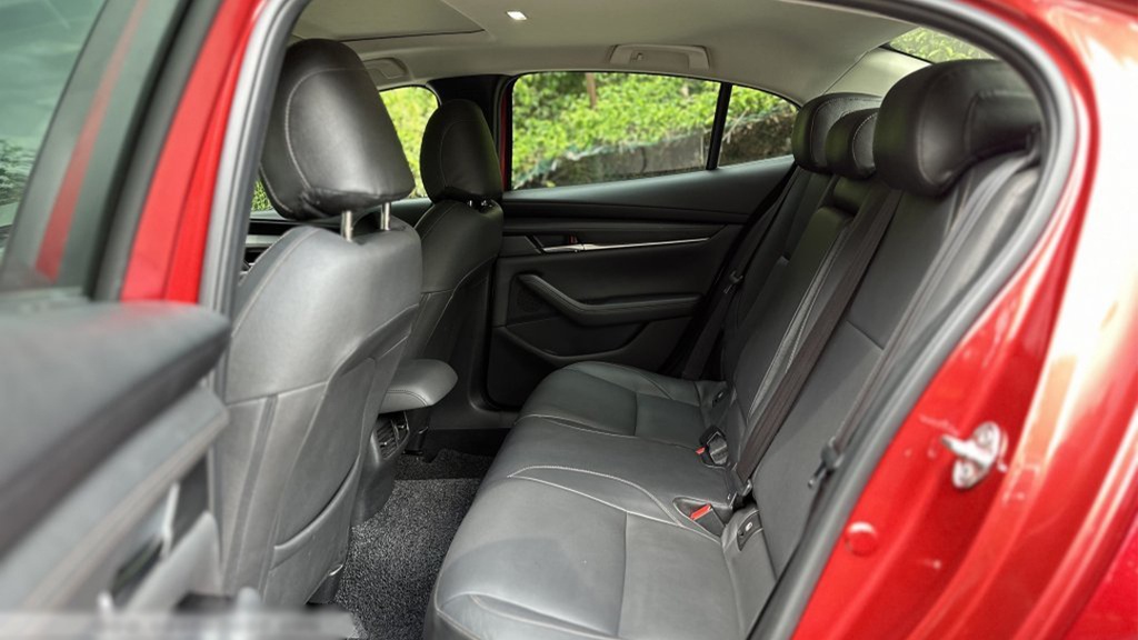 Mazda 3 Mild Hybrid 1.5A Elegance Sunroof